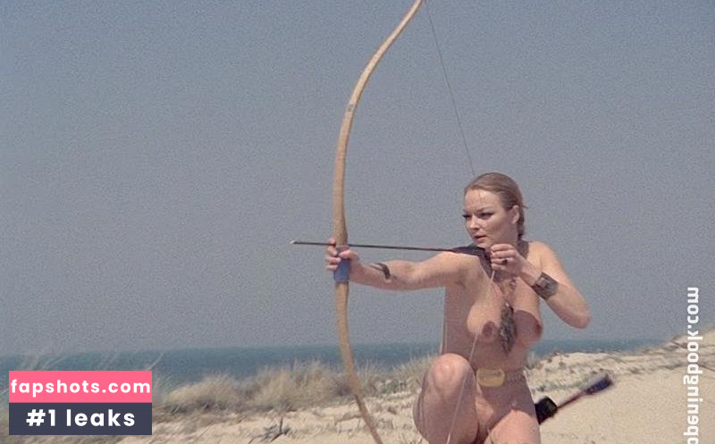 Alice Arno gallery photo #32