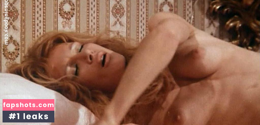 Alice Arno gallery photo #9