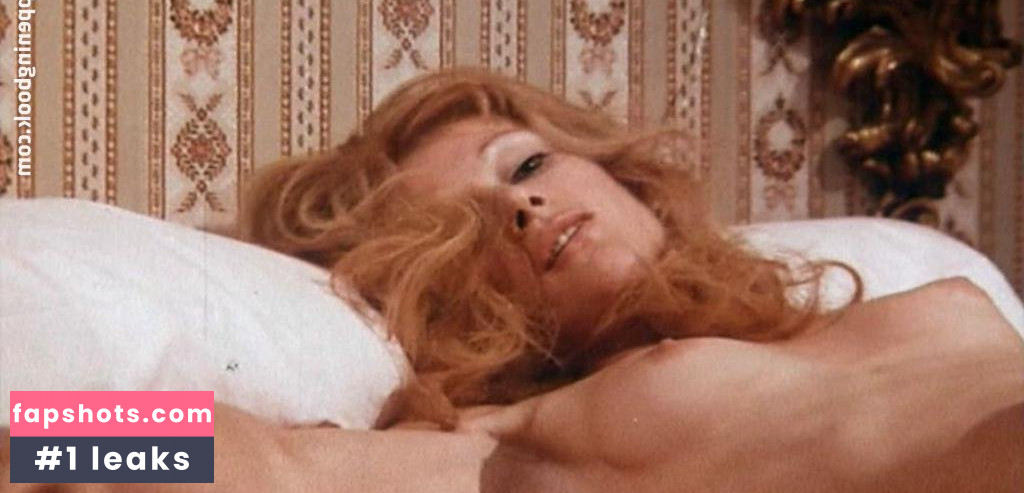 Alice Arno gallery photo #10