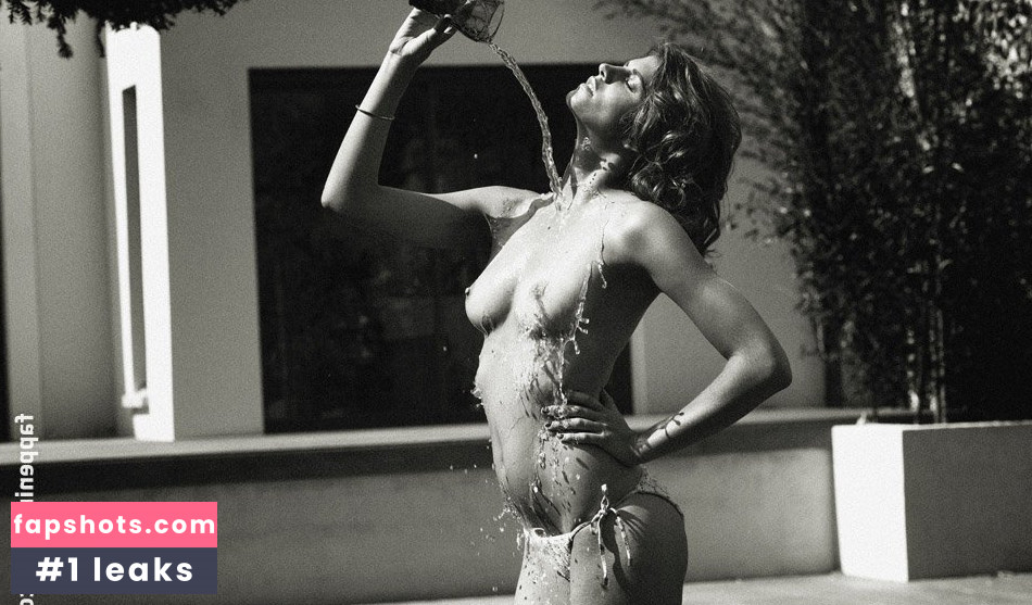 Alice Baton gallery photo #3