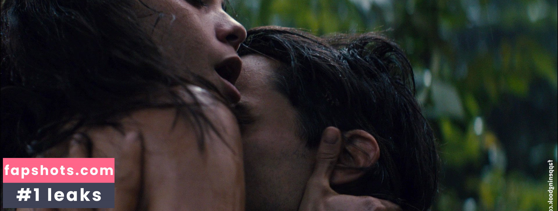 Alice Braga gallery photo #33