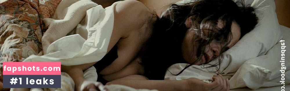 Alice Braga gallery photo #49