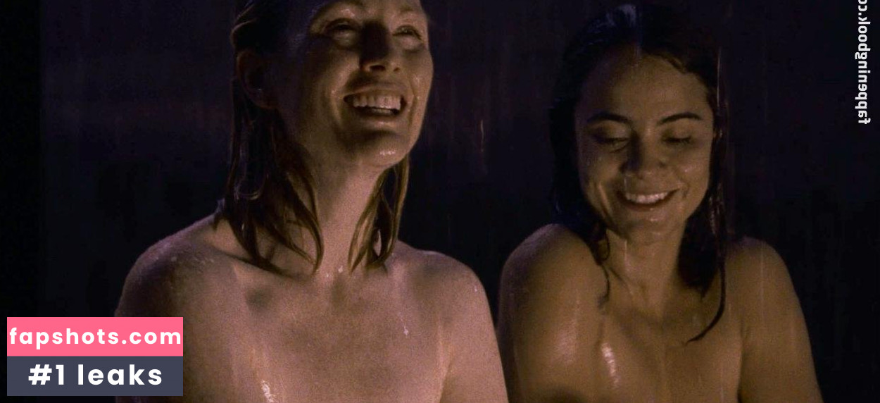 Alice Braga gallery photo #81