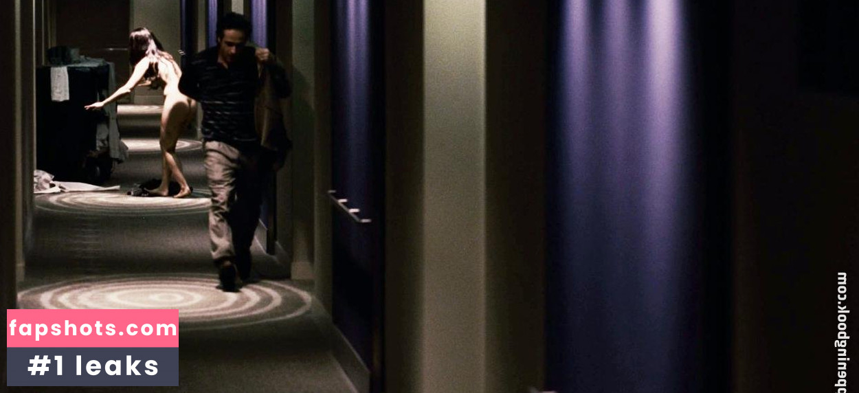 Alice Braga gallery photo #84