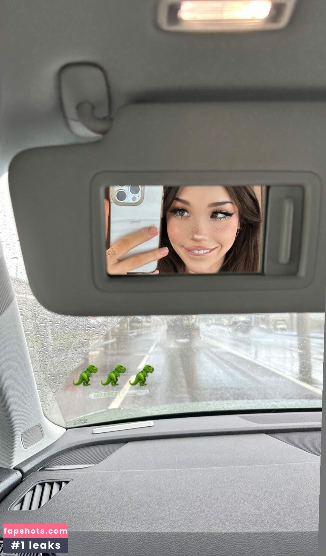 Alice Delish gallery photo #1338