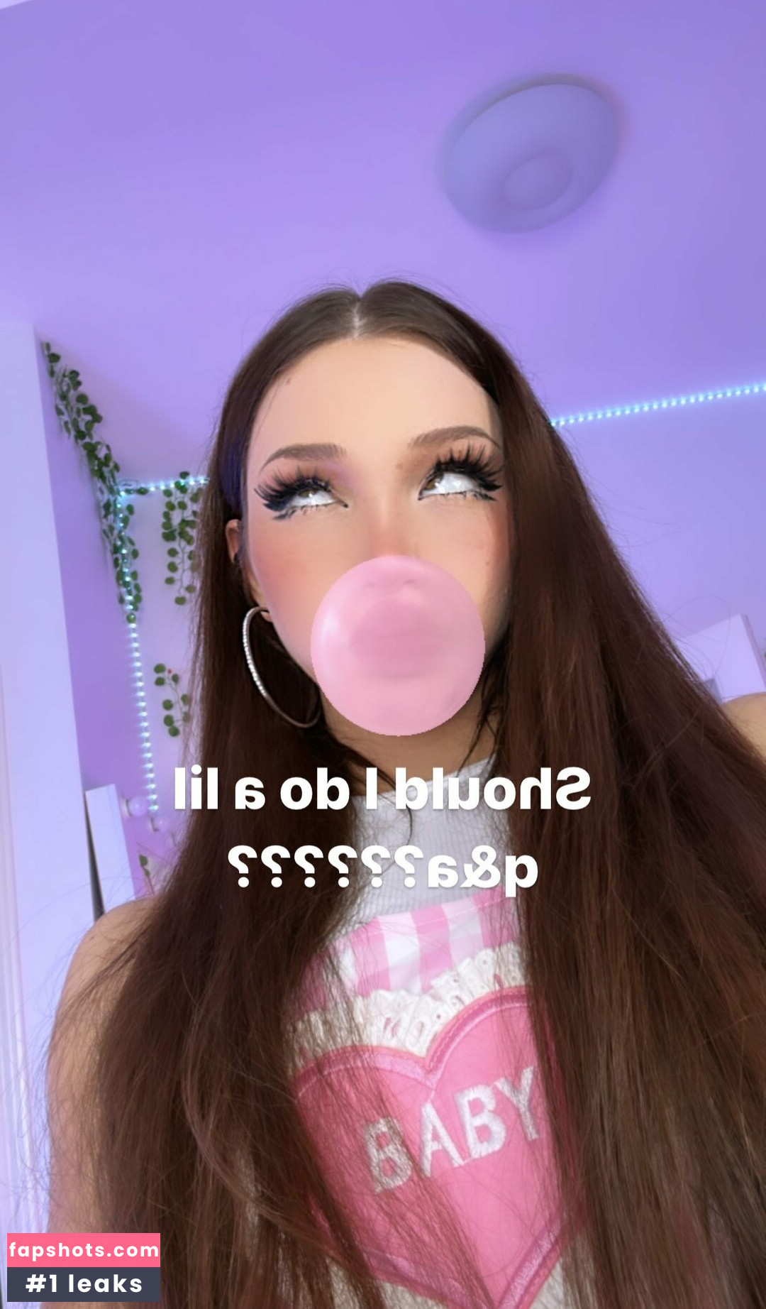 Alice Delish gallery photo #1463