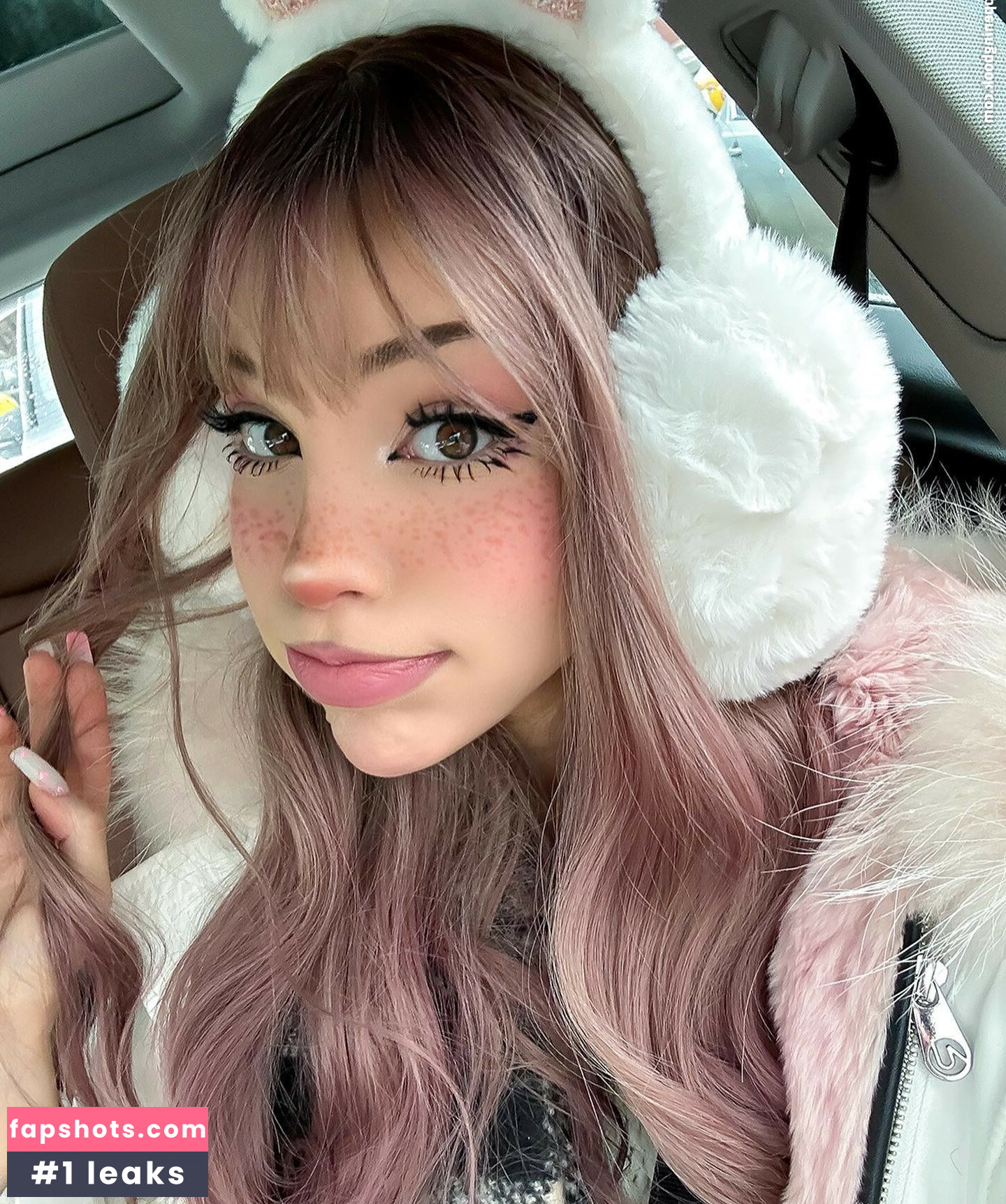 Alice Delish gallery photo #1548