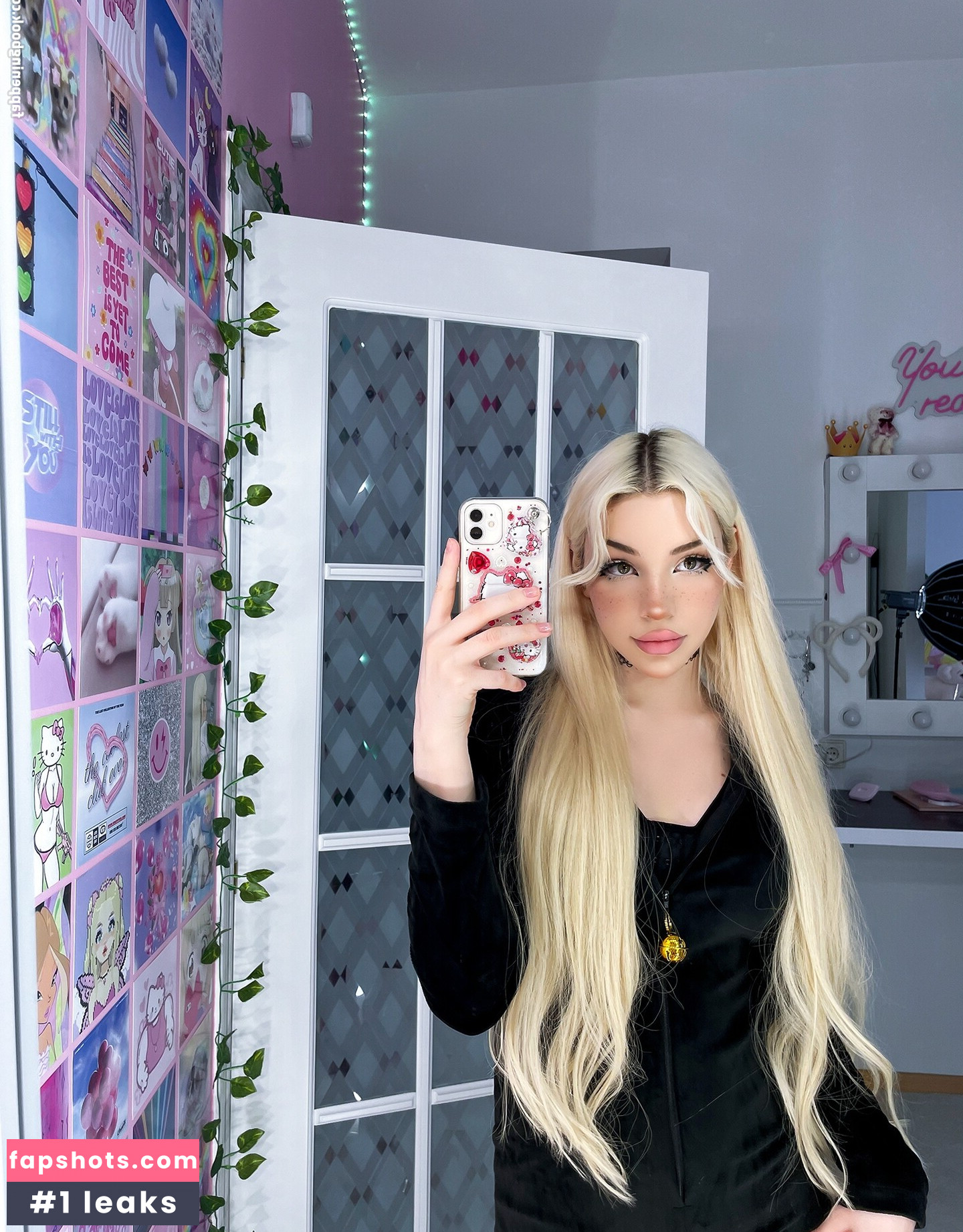 Alice Delish gallery photo #1572