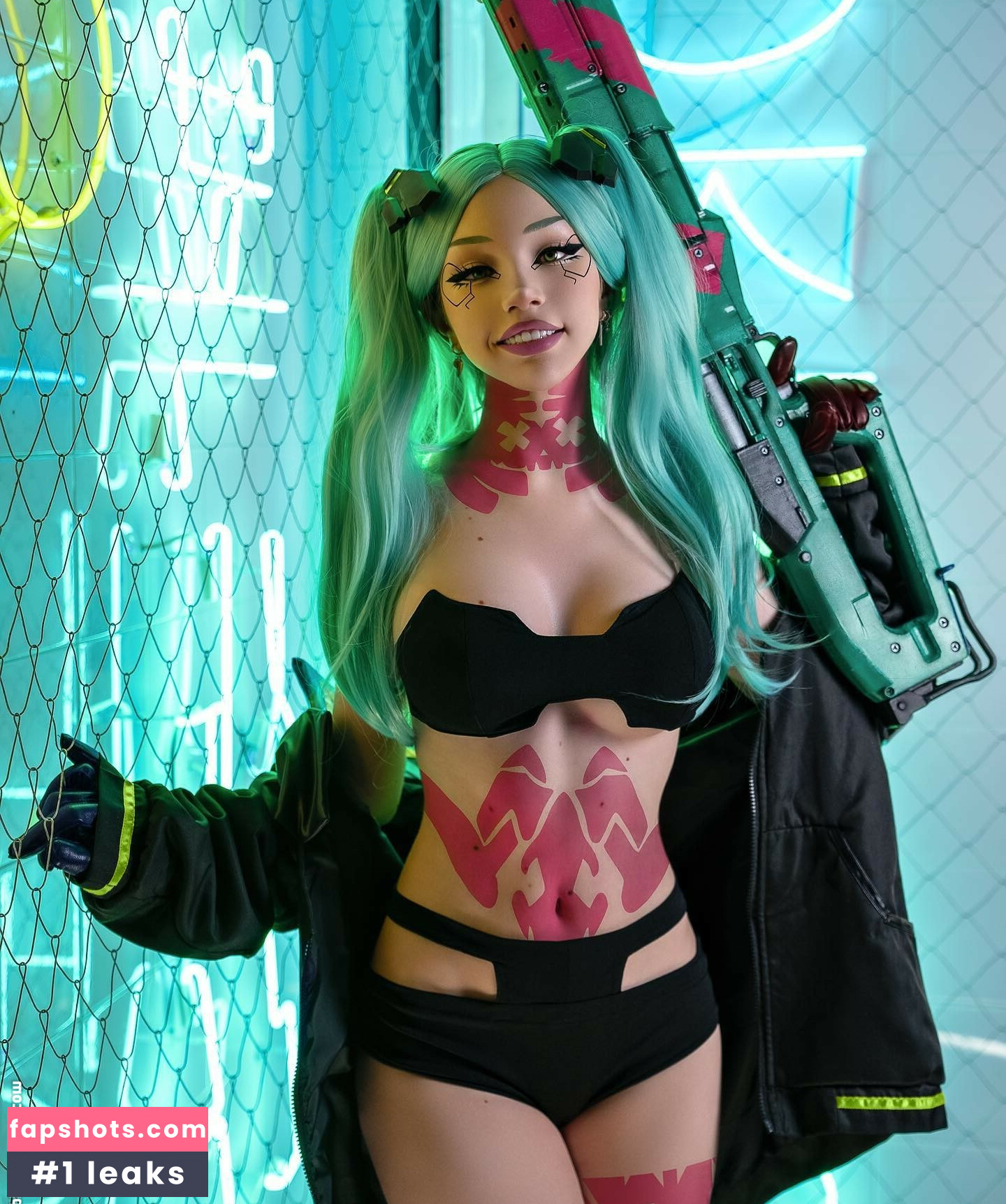 Alice Delish gallery photo #1709