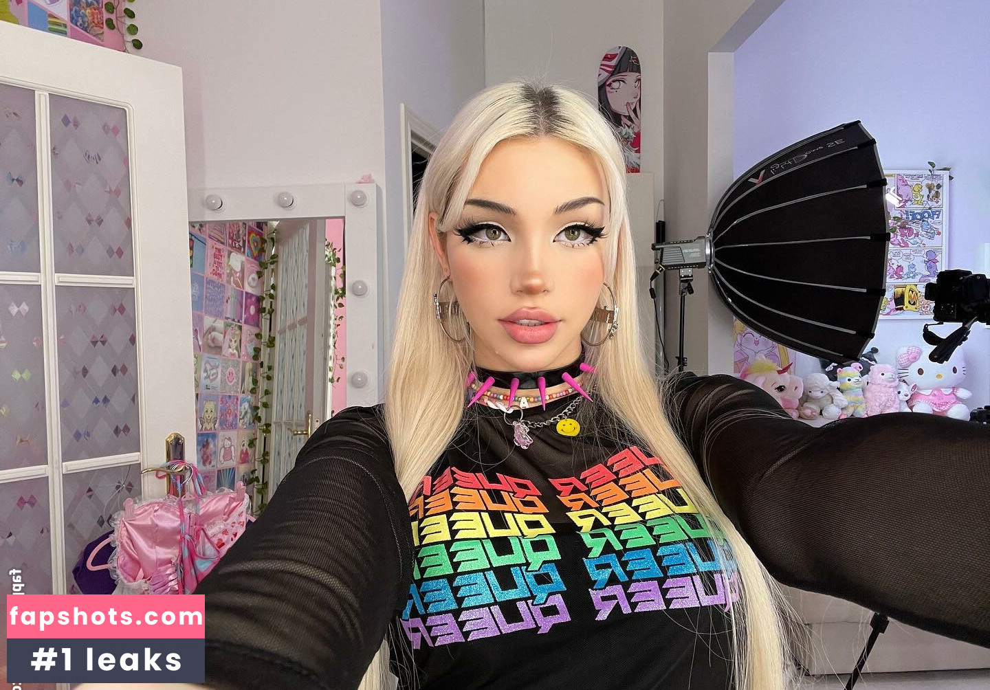 Alice Delish gallery photo #1805