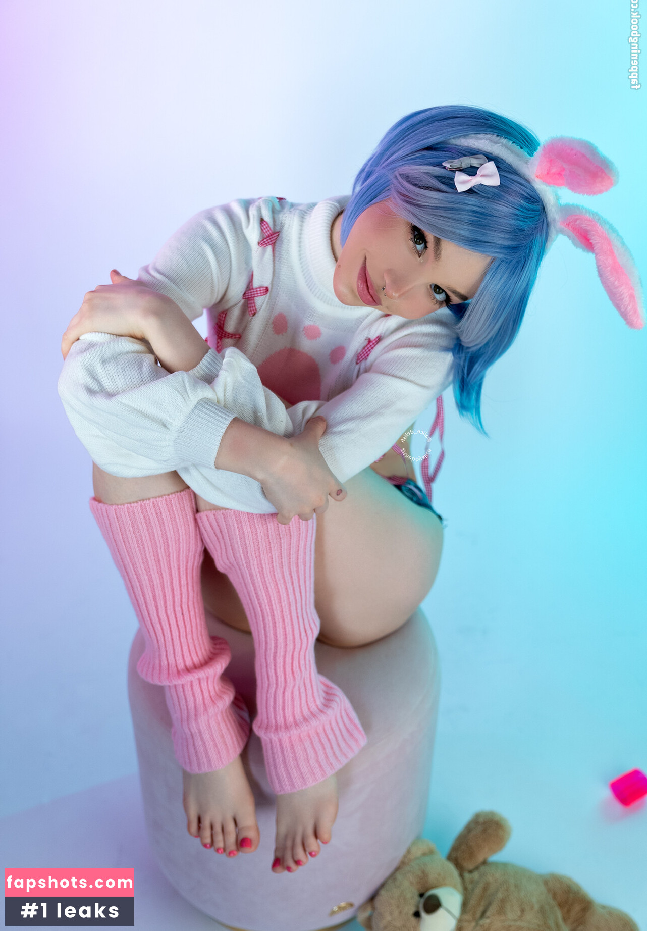 Alice Delish gallery photo #1985