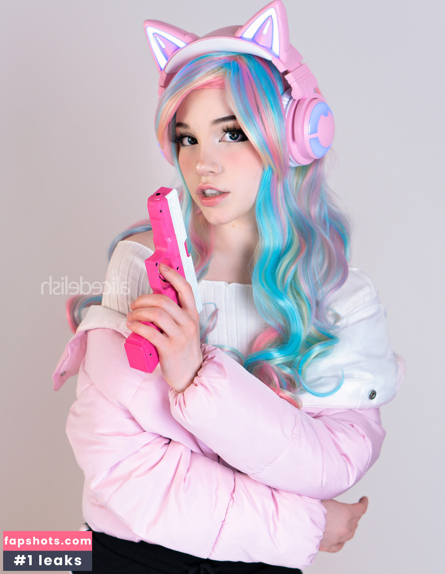 Alice Delish gallery photo #1989