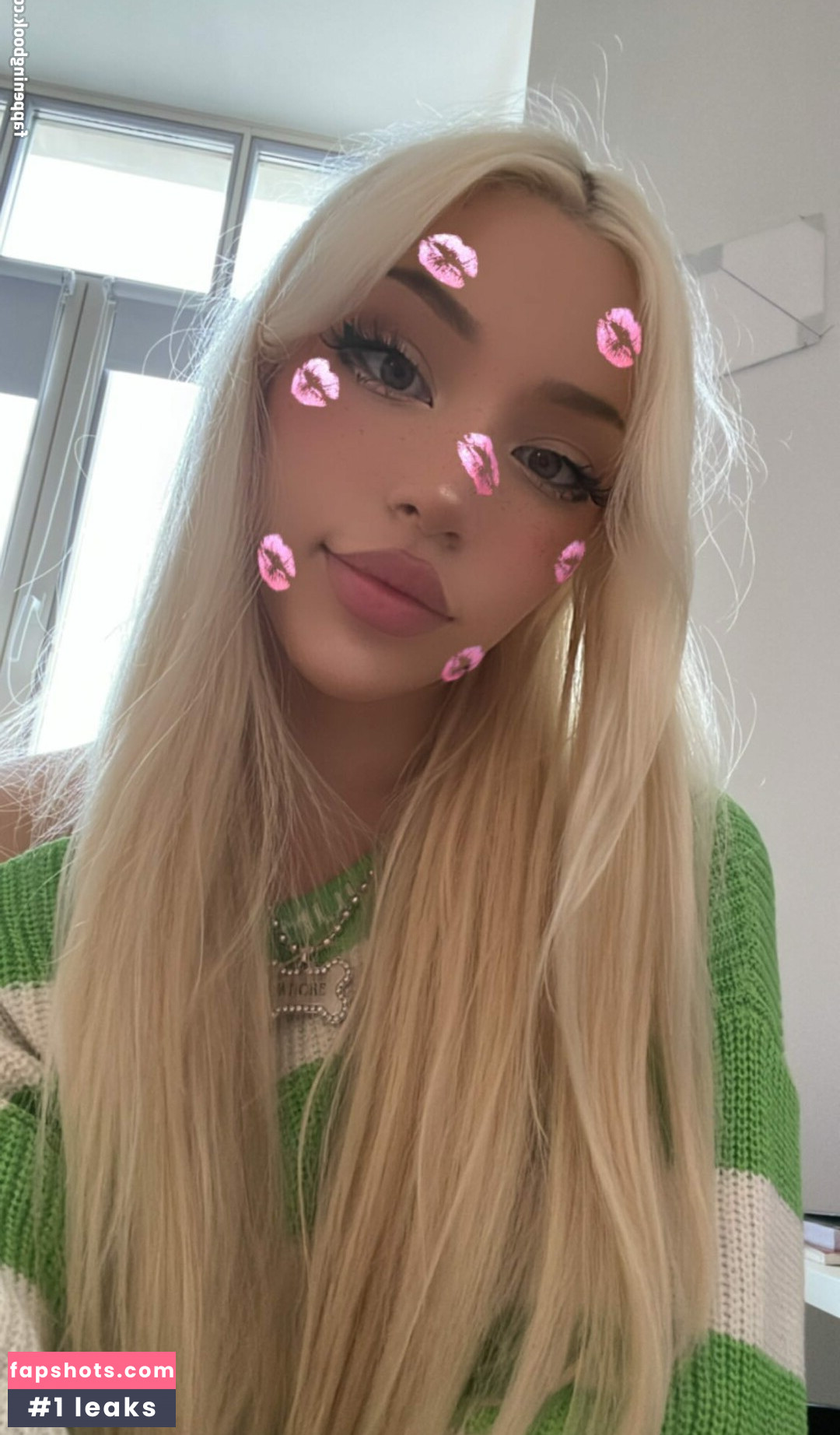 Alice Delish gallery photo #2231