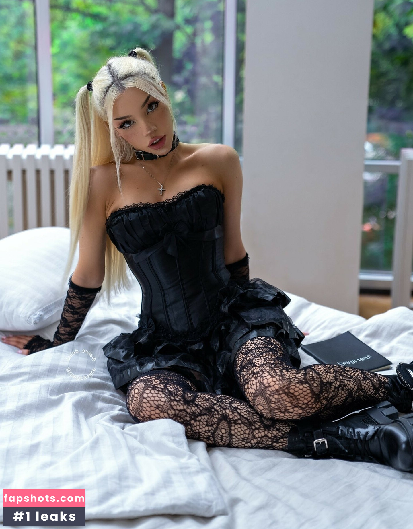 Alice Delish gallery photo #2236