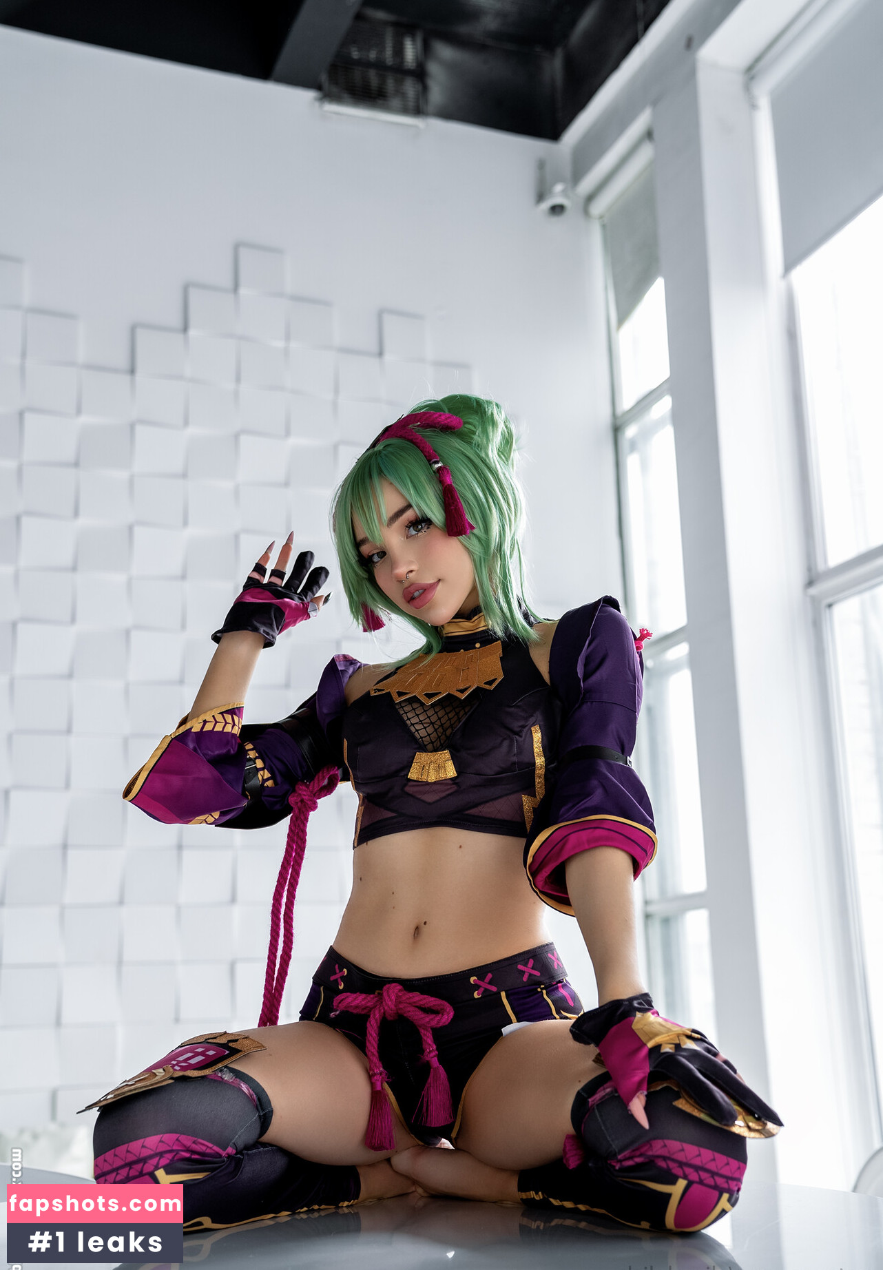 Alice Delish gallery photo #2391