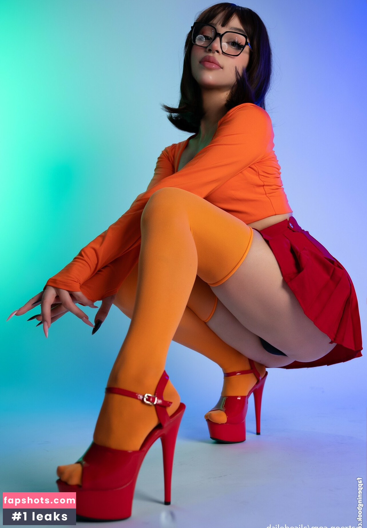 Alice Delish gallery photo #2413