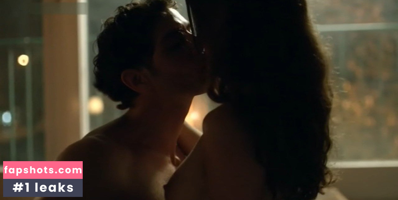 Alice Dwyer gallery photo #22