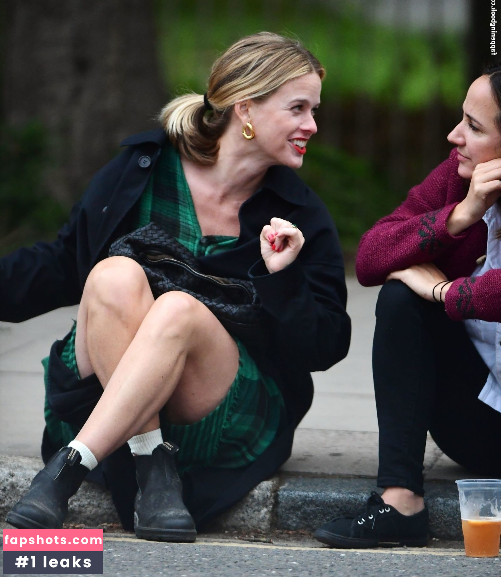 Alice Eve gallery photo #189