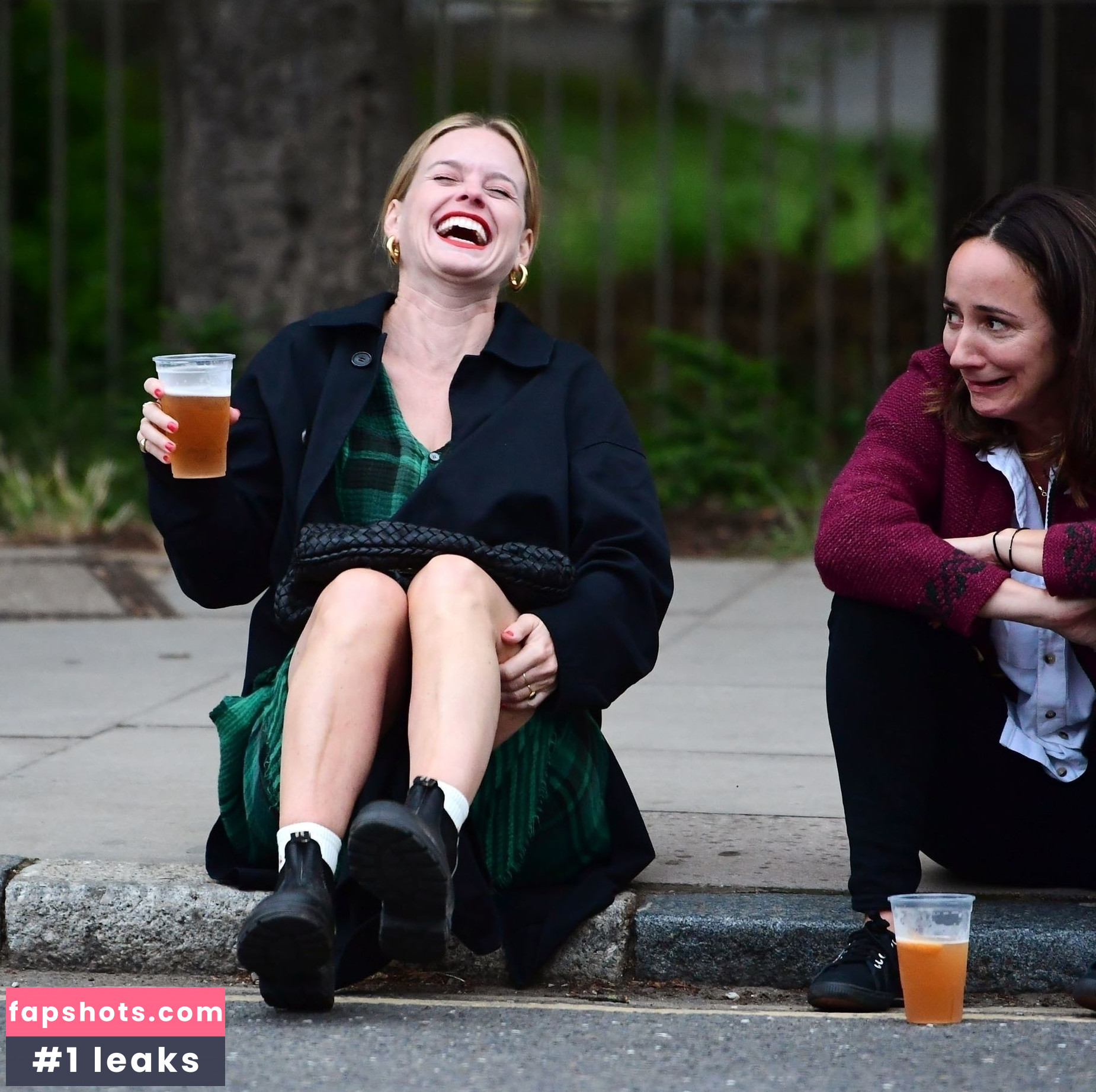 Alice Eve gallery photo #216