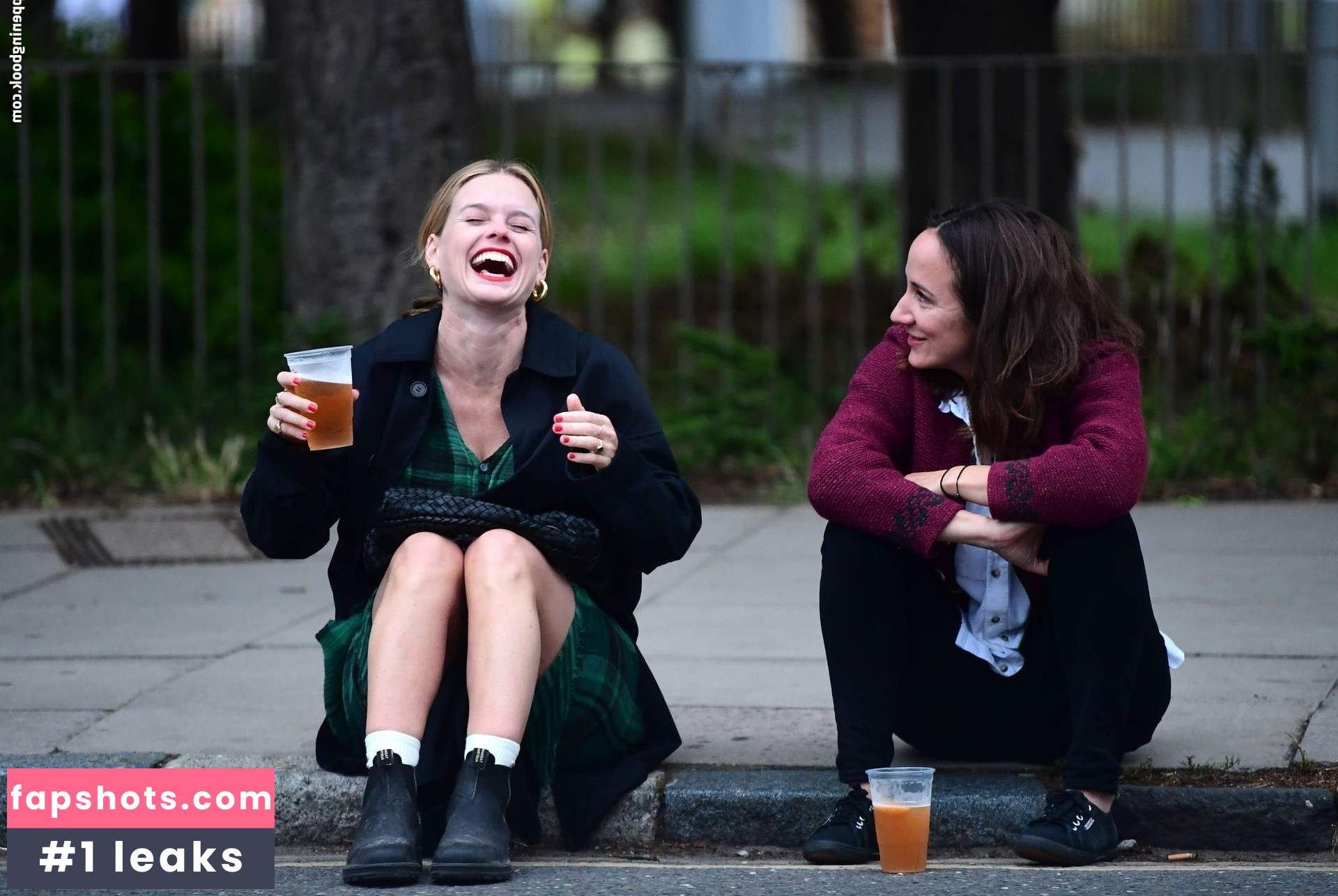 Alice Eve gallery photo #221