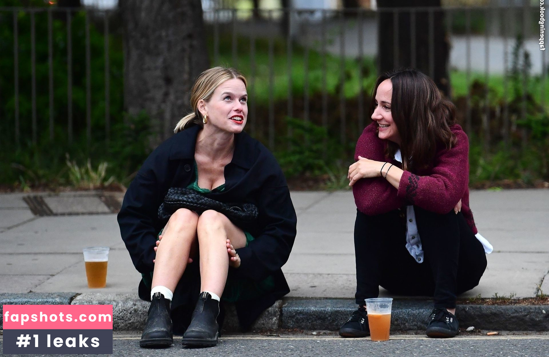 Alice Eve gallery photo #227