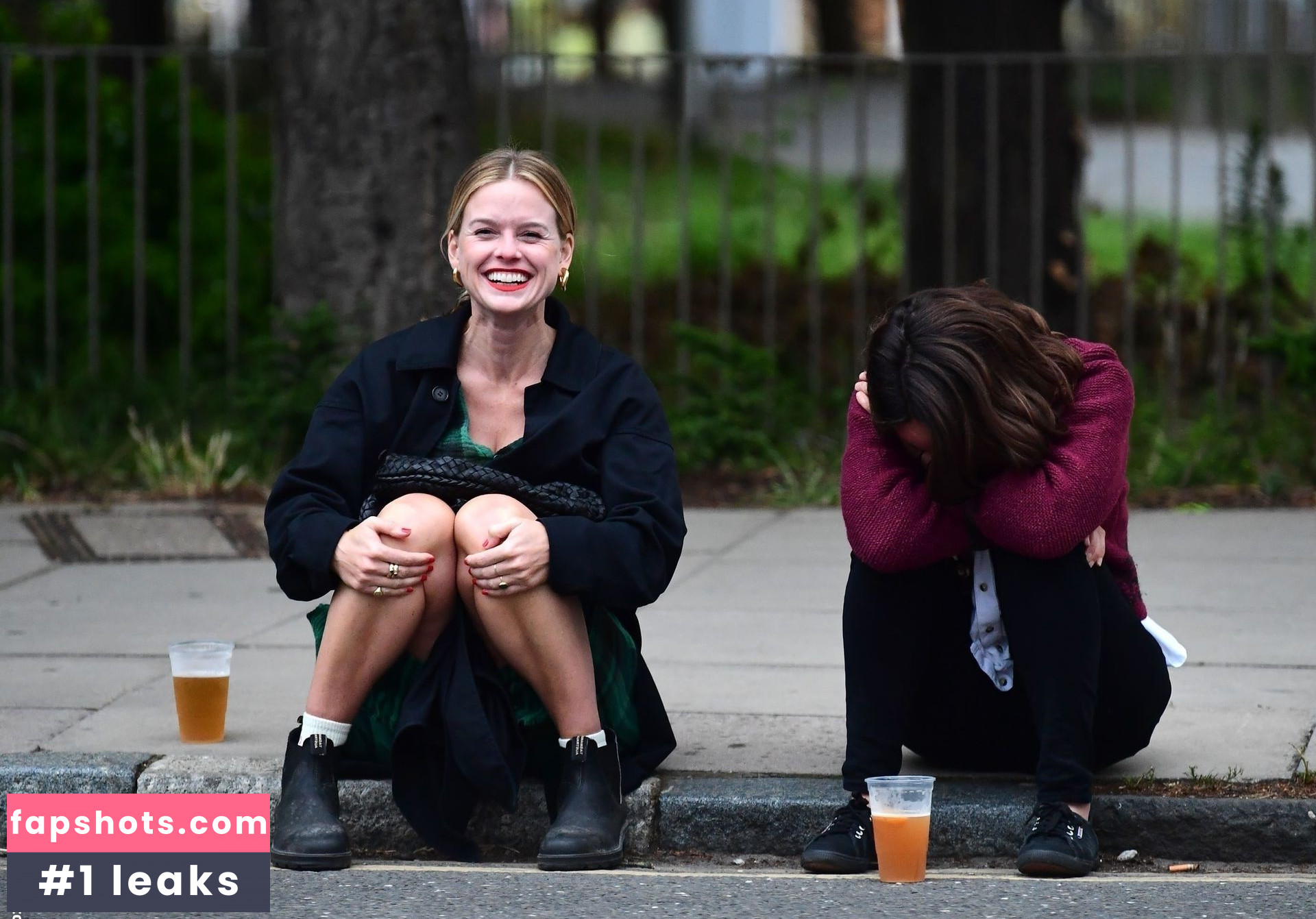 Alice Eve gallery photo #228