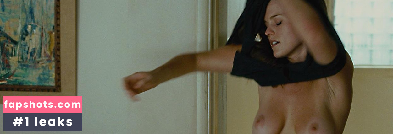 Alice Eve gallery photo #274