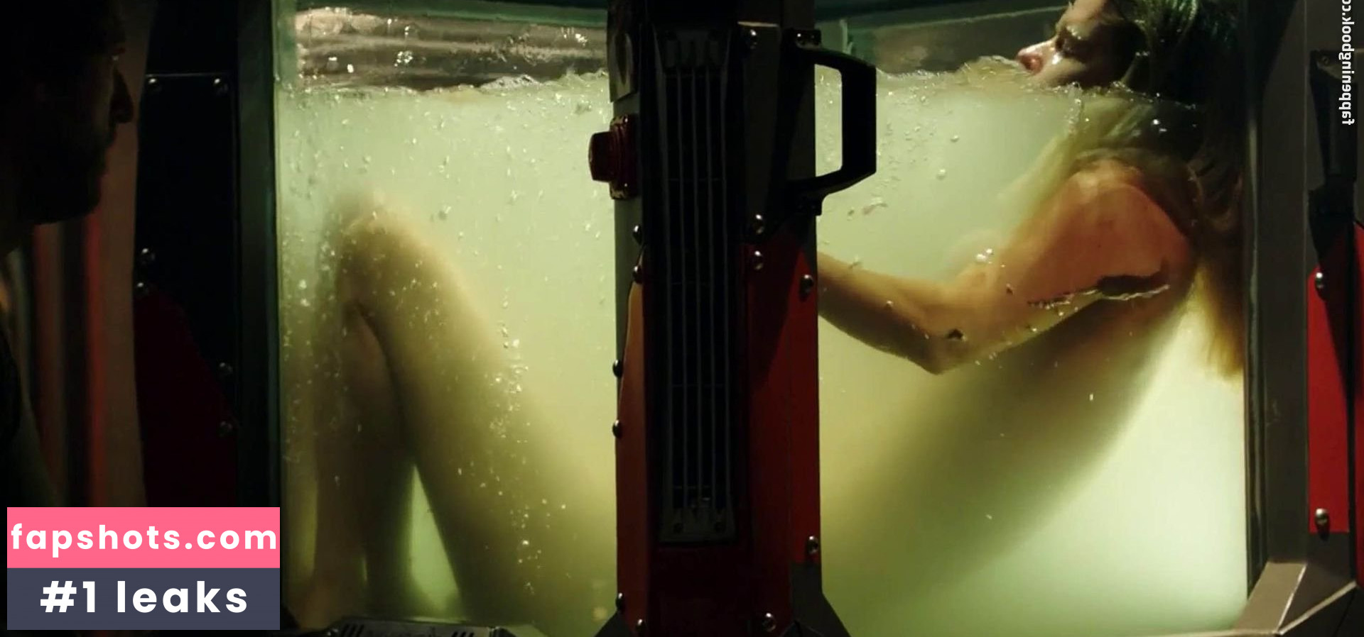 Alice Eve gallery photo #307