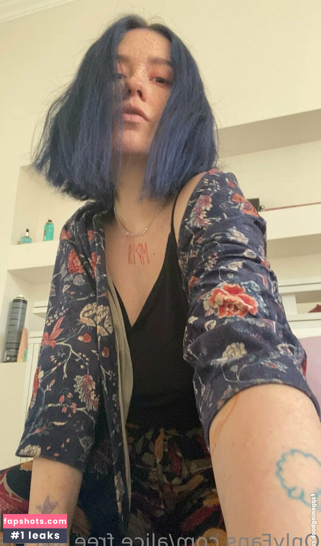 alice.free.sweets gallery photo #12