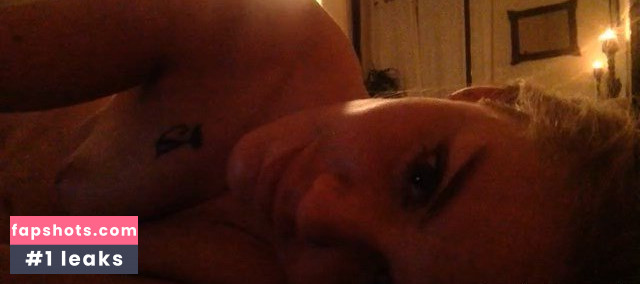 Alice Haig gallery photo #16