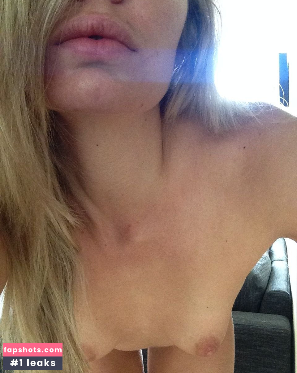 Alice Haig gallery photo #8