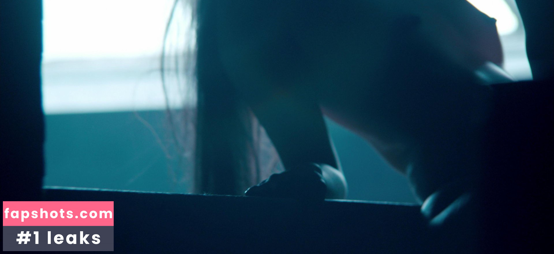 Alice Hewkin gallery photo #8