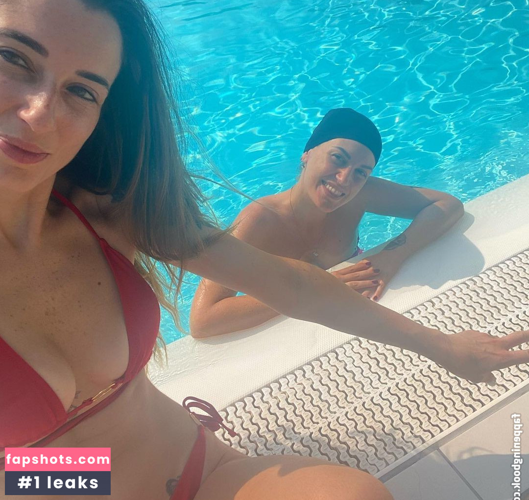 Alice Ippoliti gallery photo #16