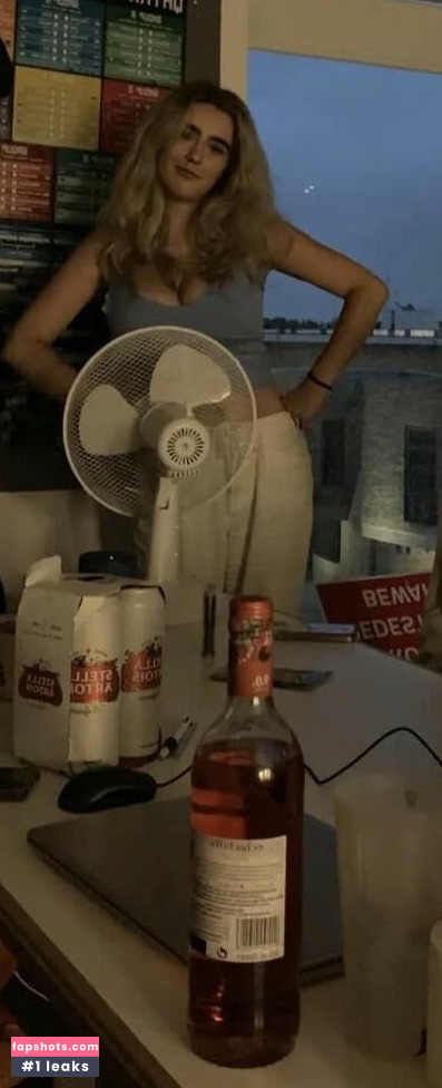 Alice Jackson nude babe gallery