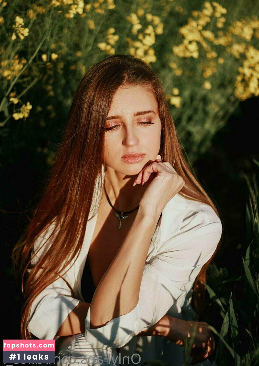 alice_l gallery photo #23