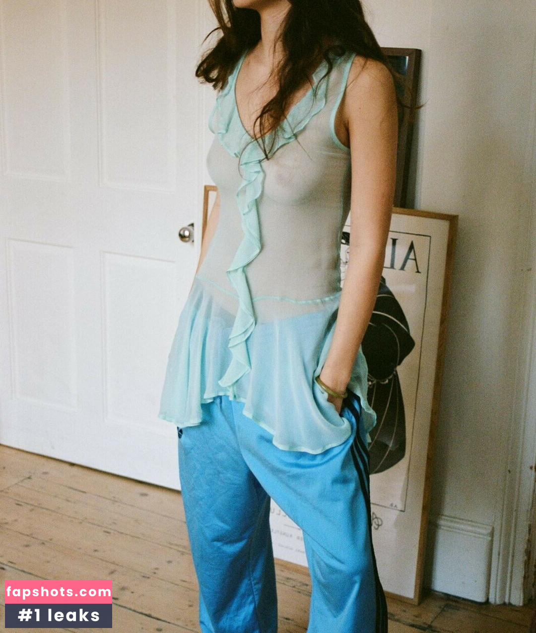 Alice Mcnally gallery photo #3