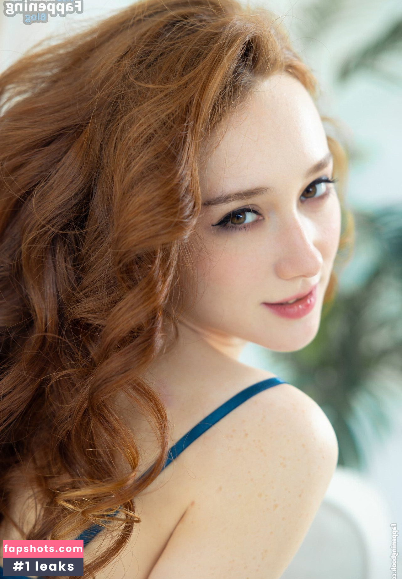 Alice Mido gallery photo #27