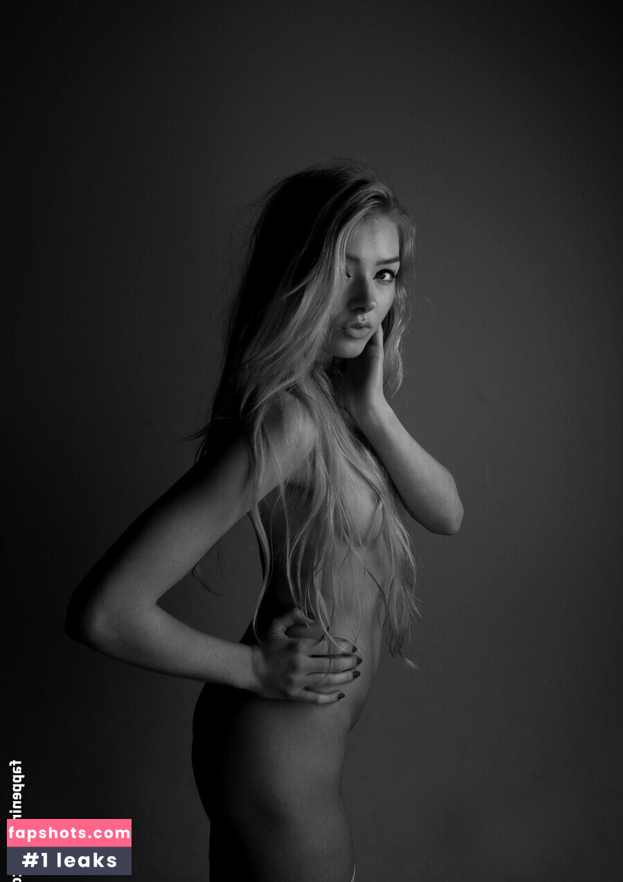 Alice Neale gallery photo #6