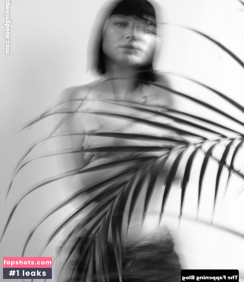 Alice Pagani Nude Leaks OnlyFans Photos #114 - LeakJerk