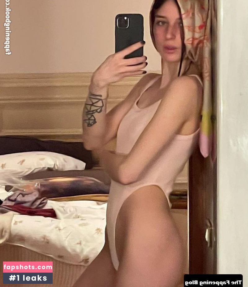 Alice Pagani Nude Leaks OnlyFans Photos #117 - LeakJerk