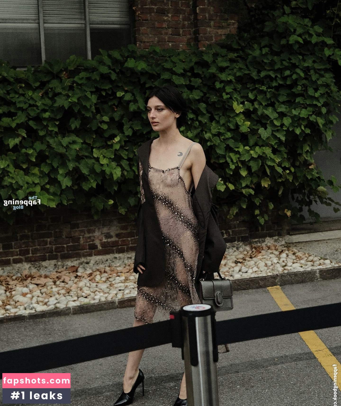 Alice Pagani Nude Leaks OnlyFans Photos #15 - LeakJerk