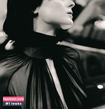 Alice Pagani Nude Leaks OnlyFans Photos #18 - LeakJerk