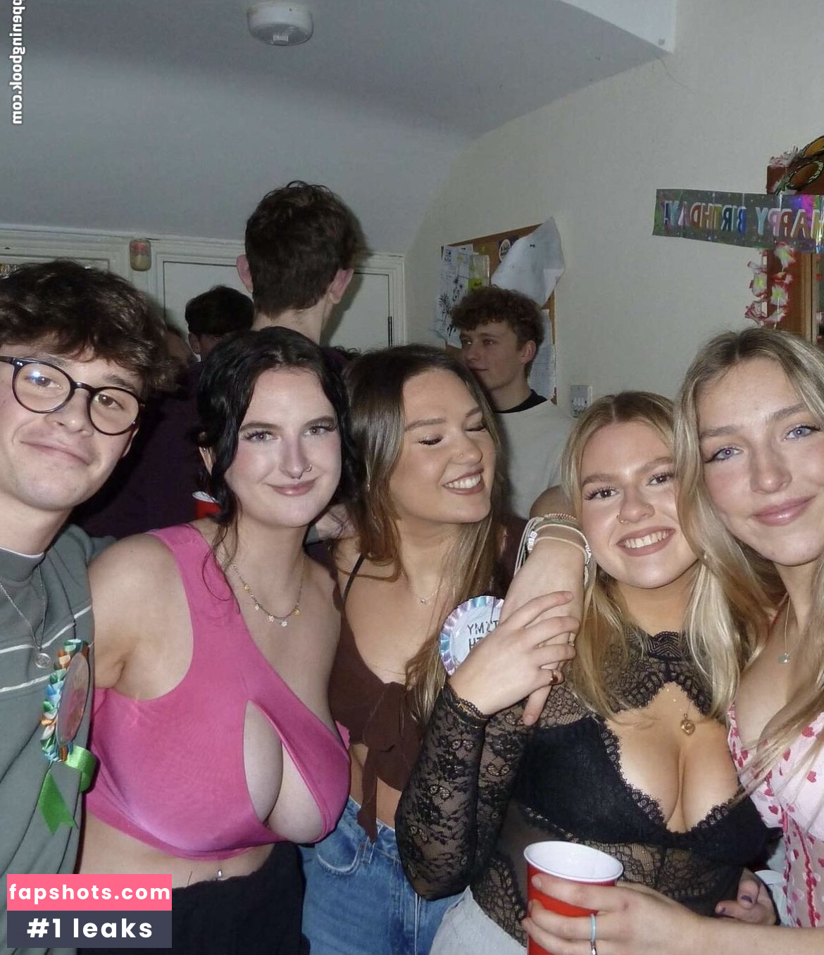 Alice S gallery photo #21