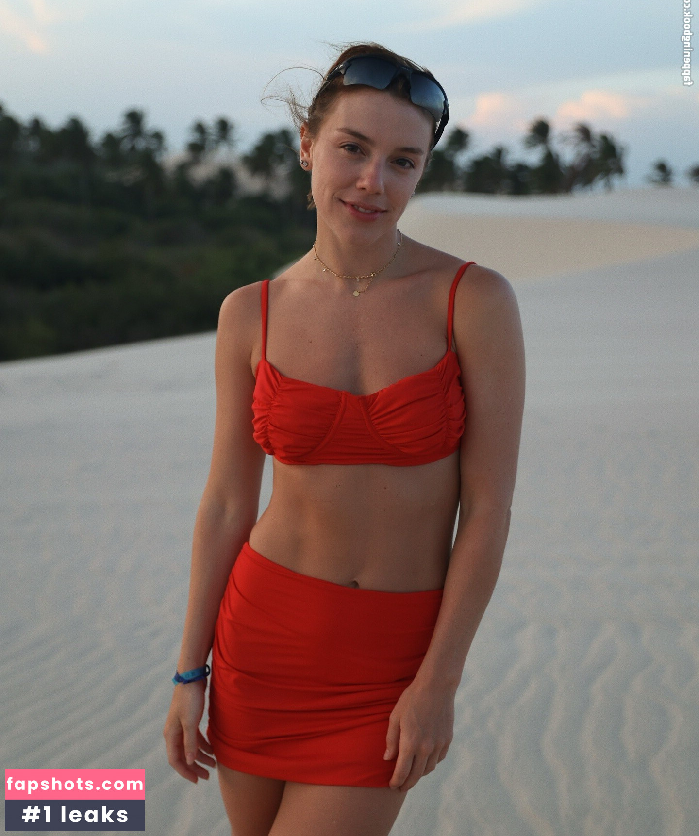 Alice Wegmann gallery photo #27