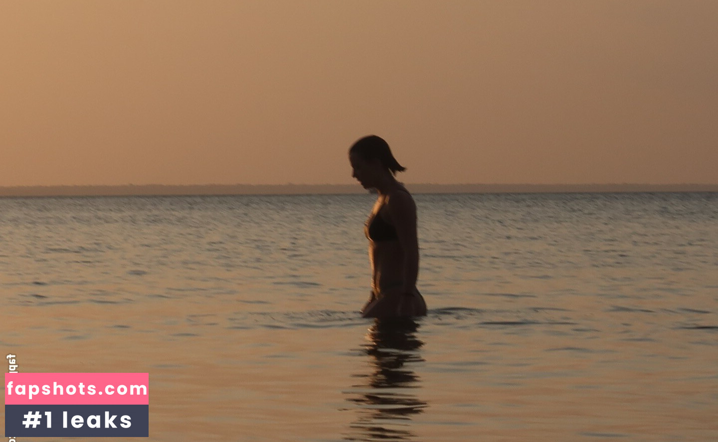 Alice Wegmann gallery photo #48