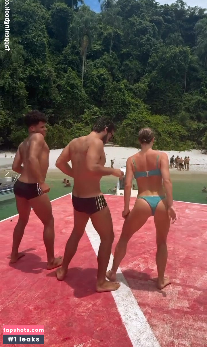 Alice Wegmann gallery photo #6