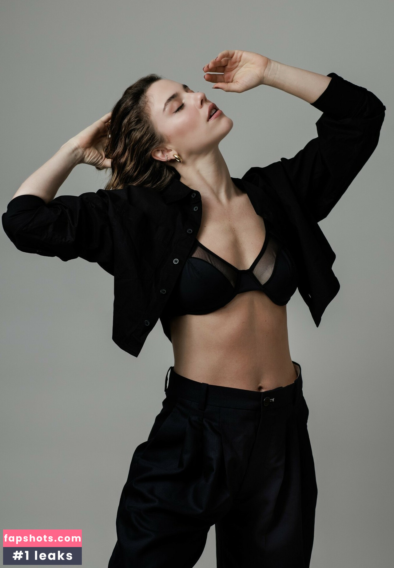 Alice Wegmann gallery photo #59