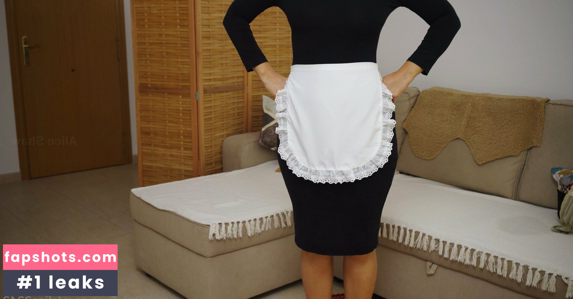 alice2242 gallery photo #21