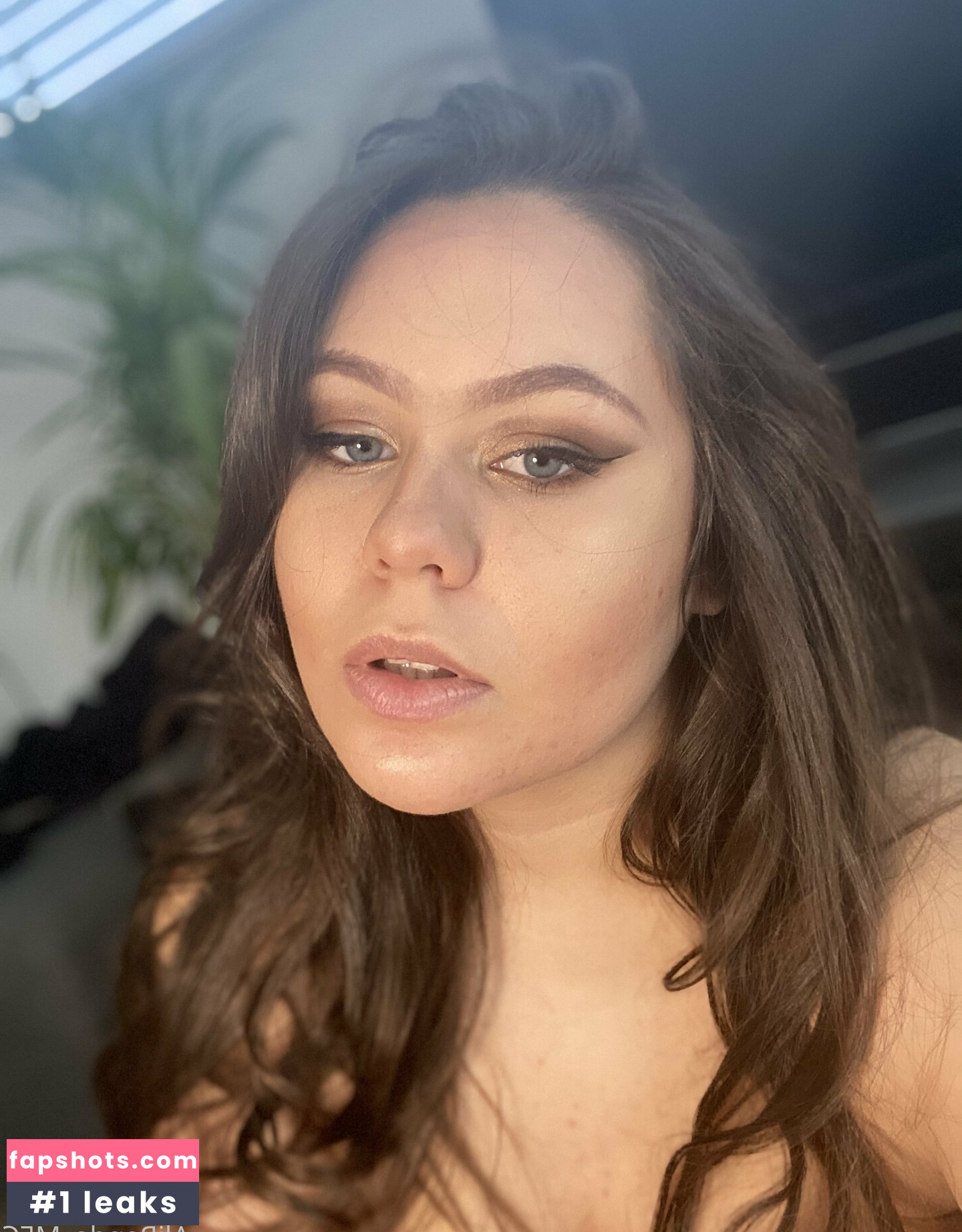 aliceangellite nude babe gallery