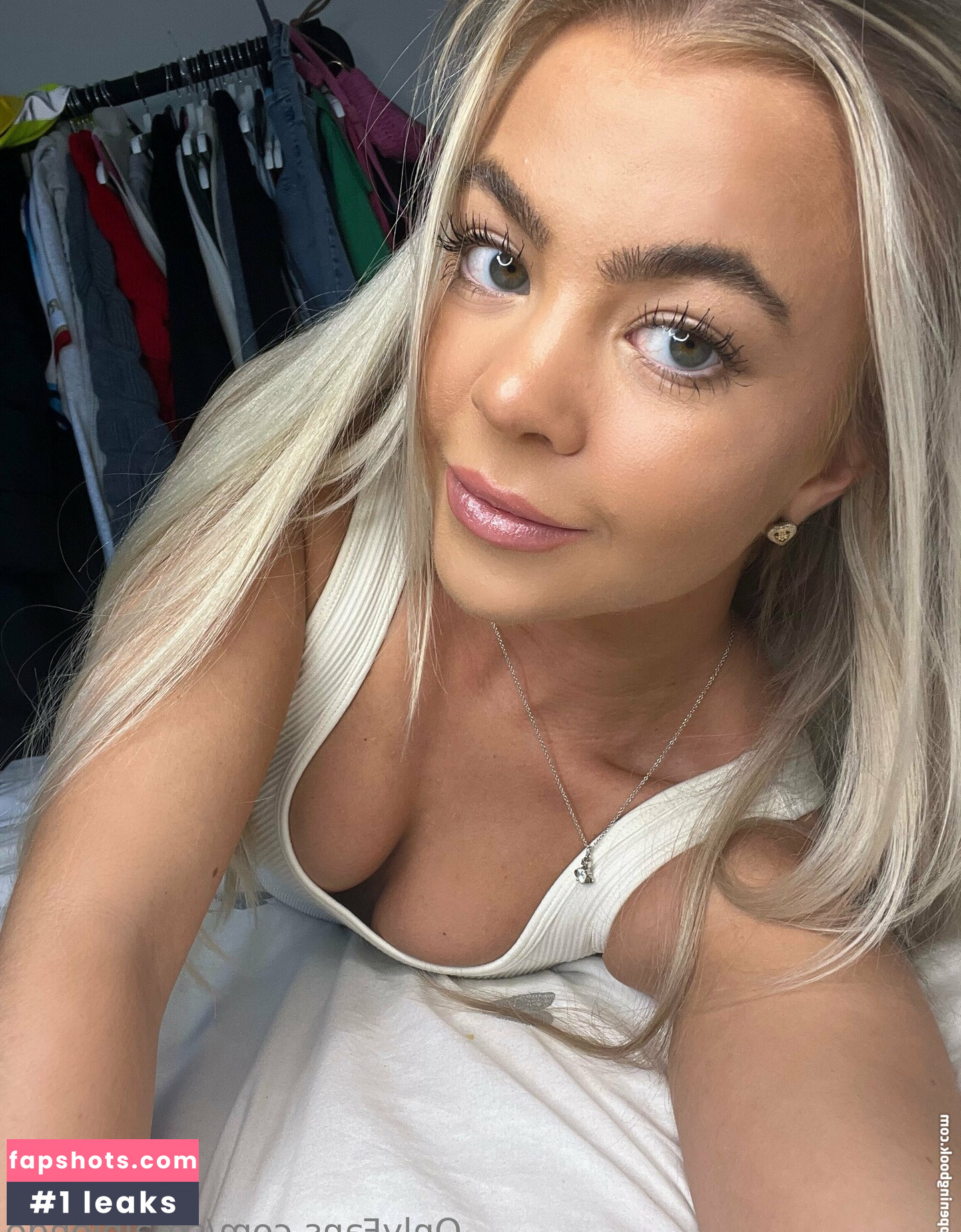 aliceeloulou gallery photo #15